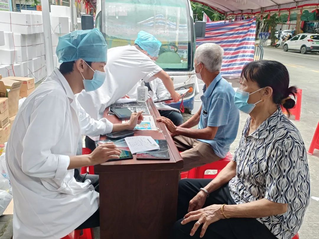 中央再提減負！基層衛(wèi)生健康發(fā)展逐步駛入“快車道”