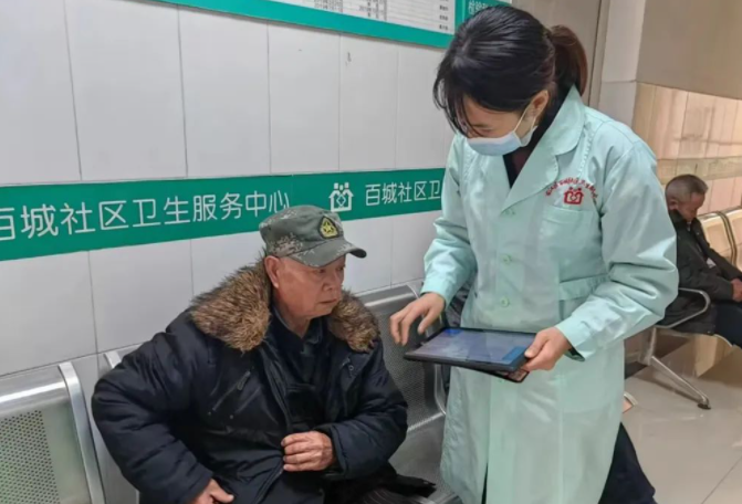 右江宣布告別家醫(yī)簽約紙質(zhì)工作模式，全面推廣漸健家醫(yī)工作站